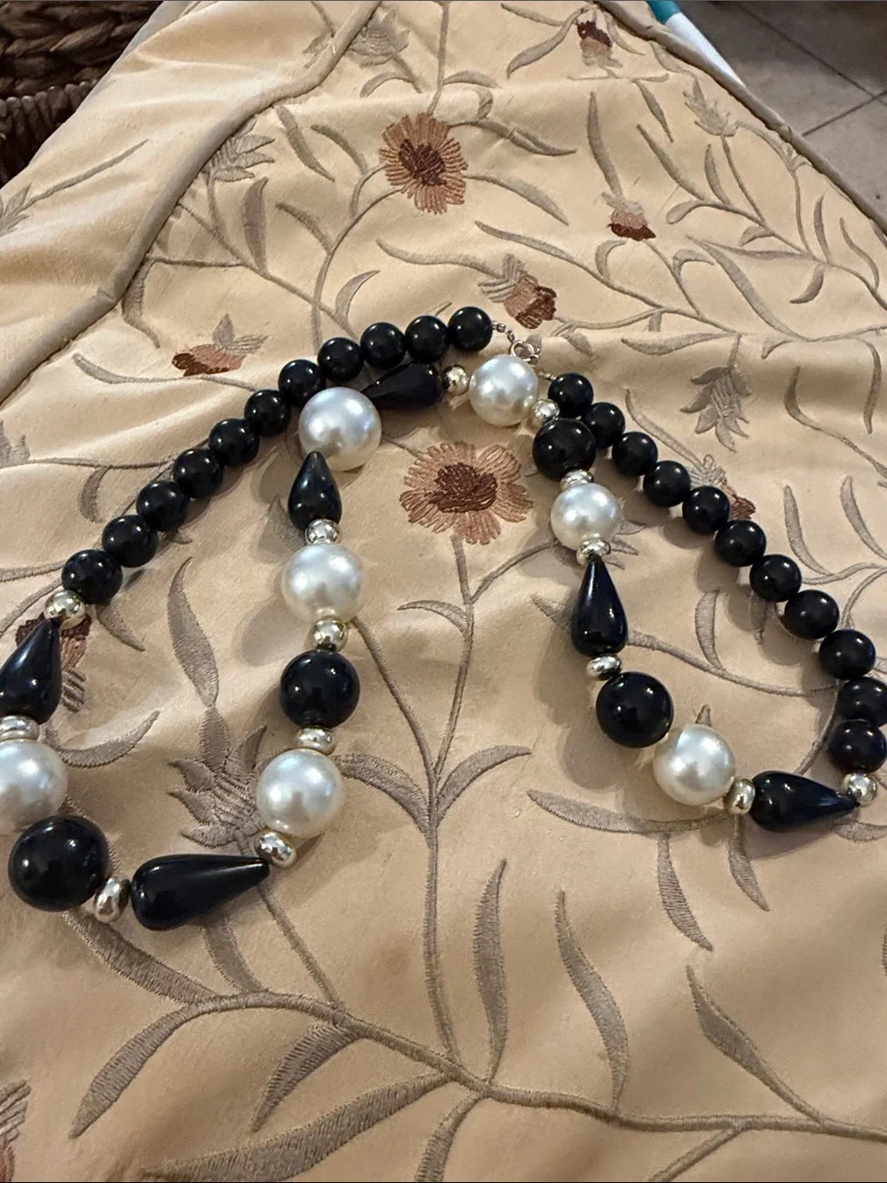 Vintage Style Black Onyx and Faux
Pearl Beaded Necklace - Picture 2 of 5